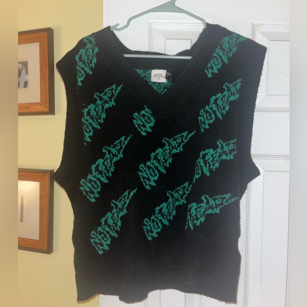 No Fear x H&M Sweater Vest